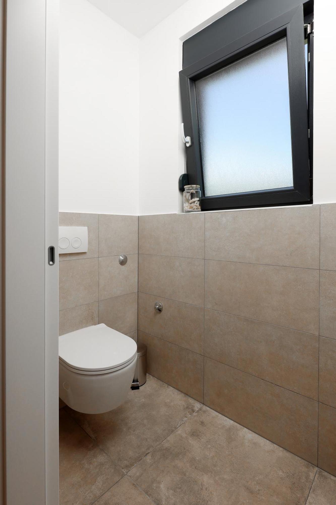 Apartment Anni-Free Parking&Evcharger-24H Self Check-In Opric エクステリア 写真
